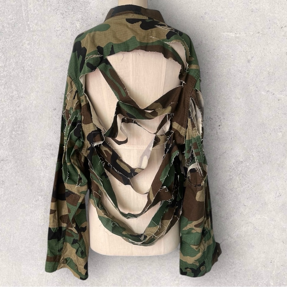 Vintage Camouflage Army Jacket Cropped Reworked XL